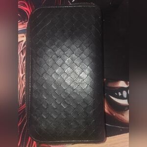 BOTTEGA VENETA Vintage Black Woven Leather Wallet